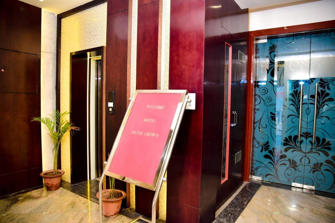 Hotel Olive Crown 러크나우 외부 사진
